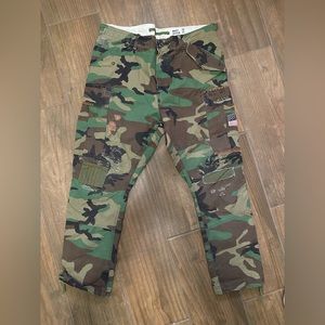 Ralph Lauren Polo camo Kauai graffiti USA Flag cargo pants size 38x30